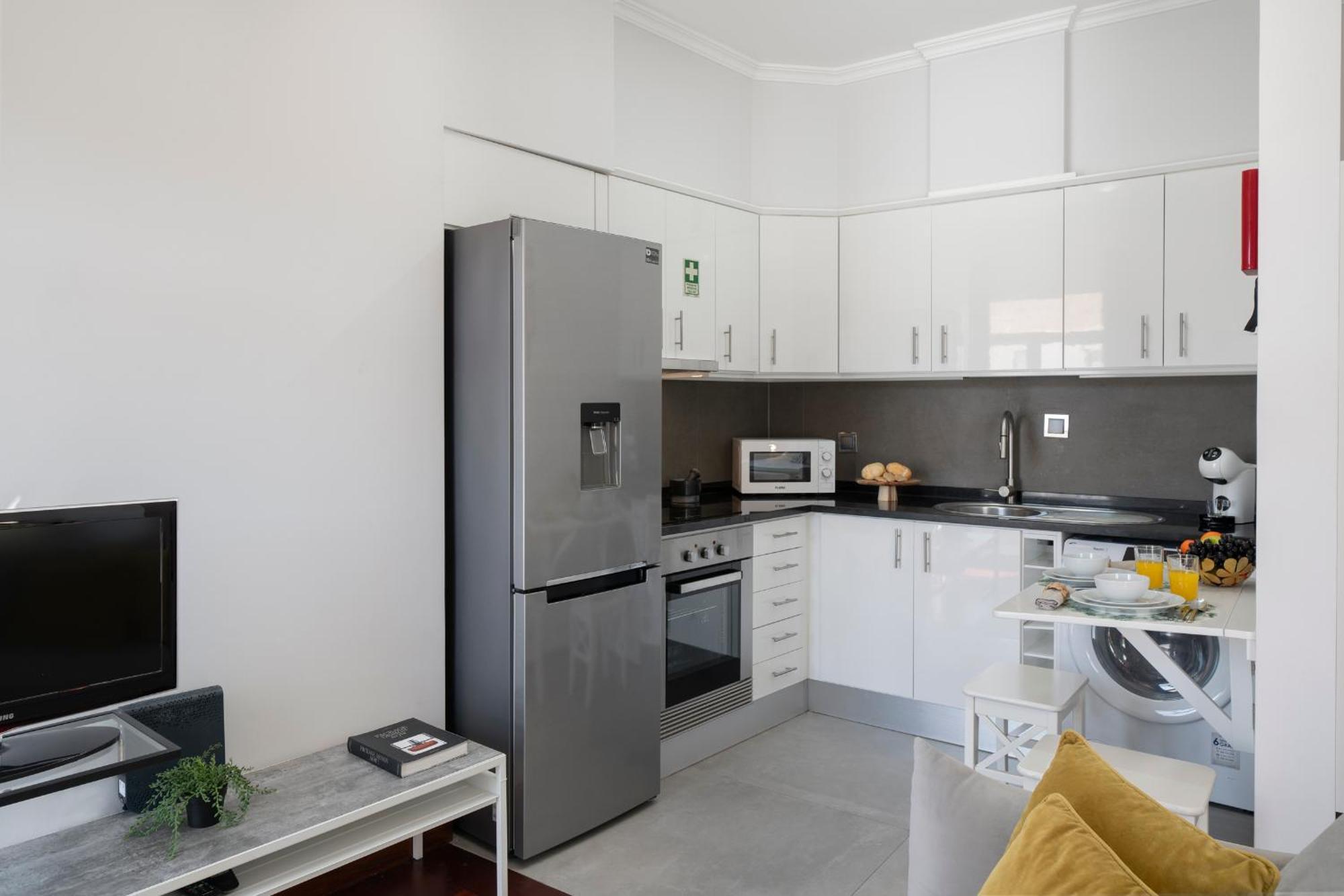 Apartamento Do Carmo By An Island Apart Funchal  Buitenkant foto
